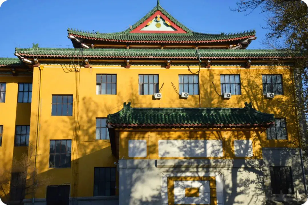 篮球防守训练中如何提高体能和耐力_0